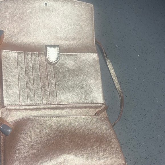 Kate Spade Metallic crossbody